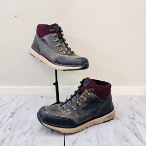 UGG Olivert Waterproof Black Leather Lace Up Boots Mens size 10